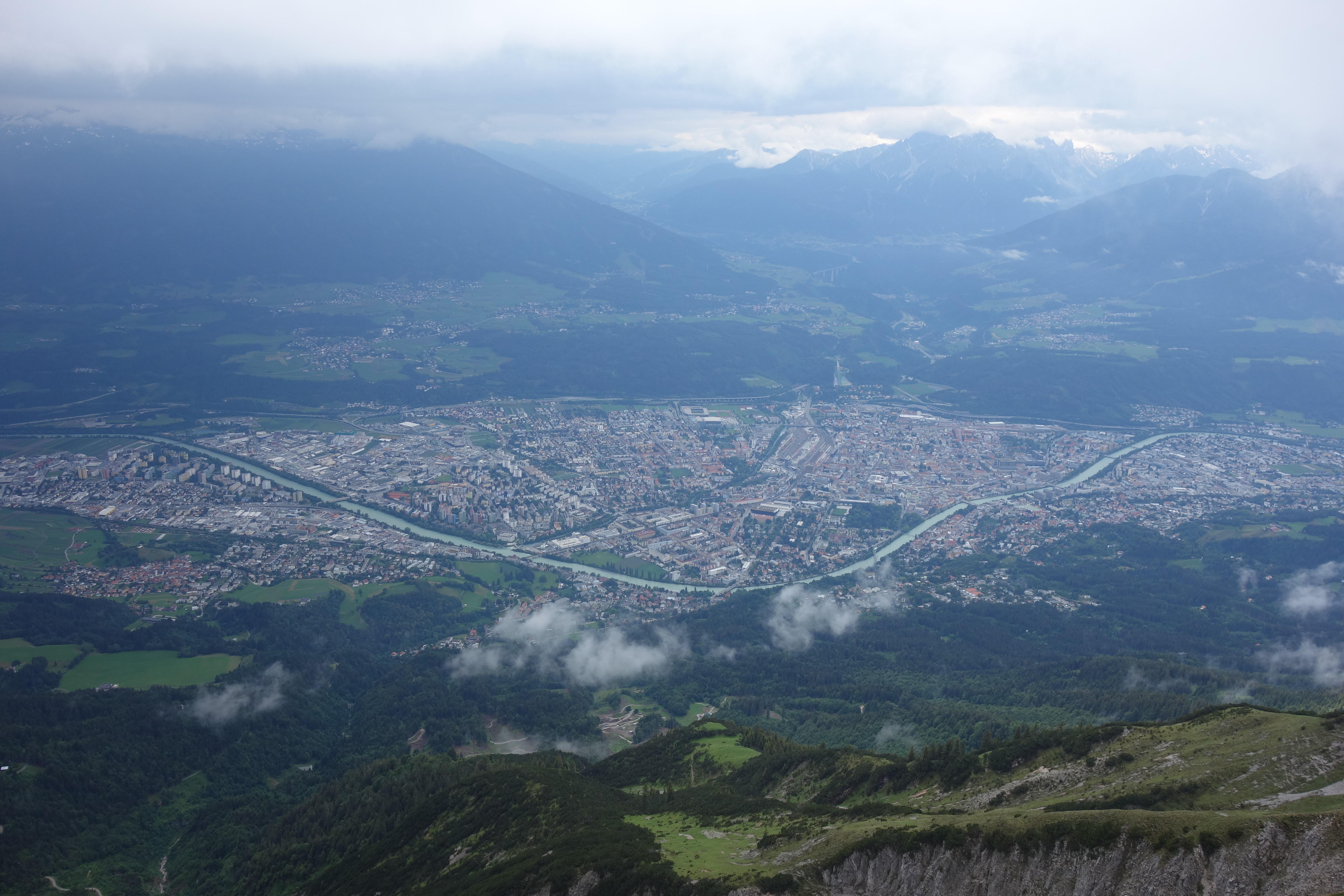 Innsbruck from Goetheweg trail.jpg